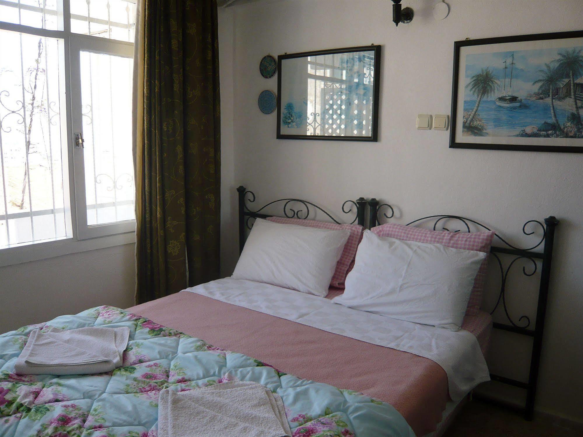 Anzac Golden Bed Pension Kusadası Zewnętrze zdjęcie